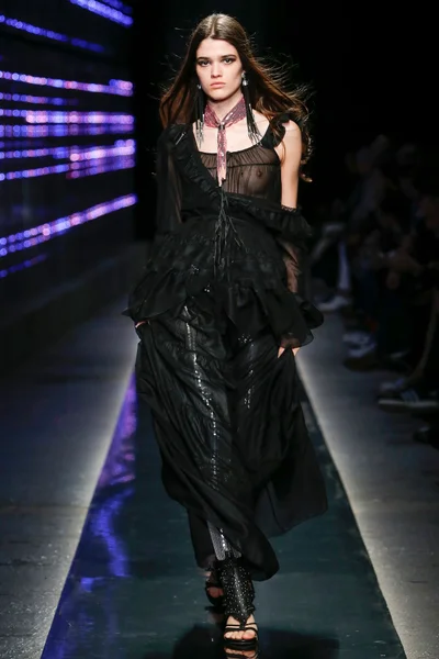 Look 20